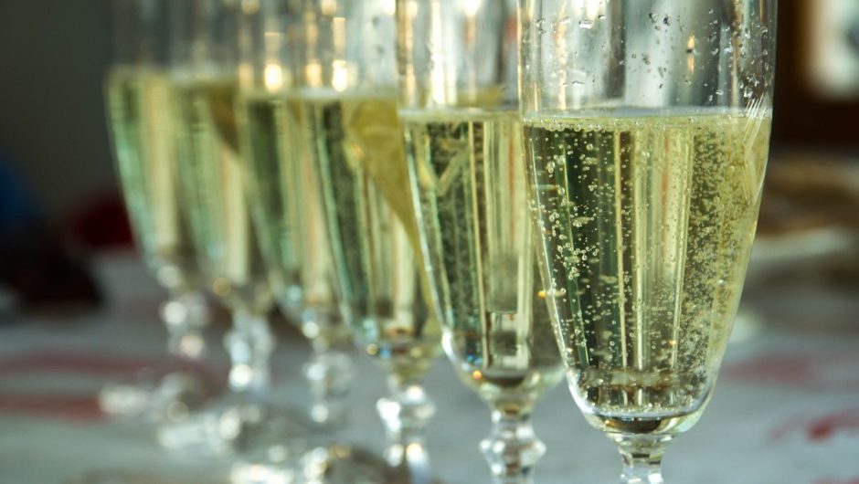 Les bénéfices économiques de la vente directe de champagnes