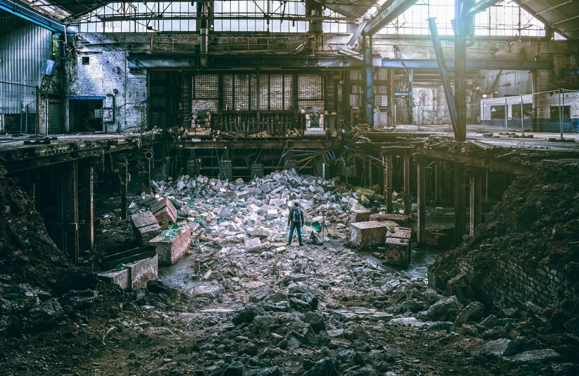 découvrez les avantages de la démolition robotisée, une méthode innovante qui combine efficacité et sécurité pour des chantiers de construction modernes. apprenez comment la technologie robotique transforme l'industrie de la démolition en réduisant les risques et en optimisant les coûts.