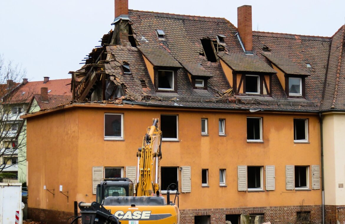 confiez votre projet de rénovation de façade à des experts. offrez une nouvelle vie à votre bâtiment grâce à des solutions efficaces, durables et esthétiques.