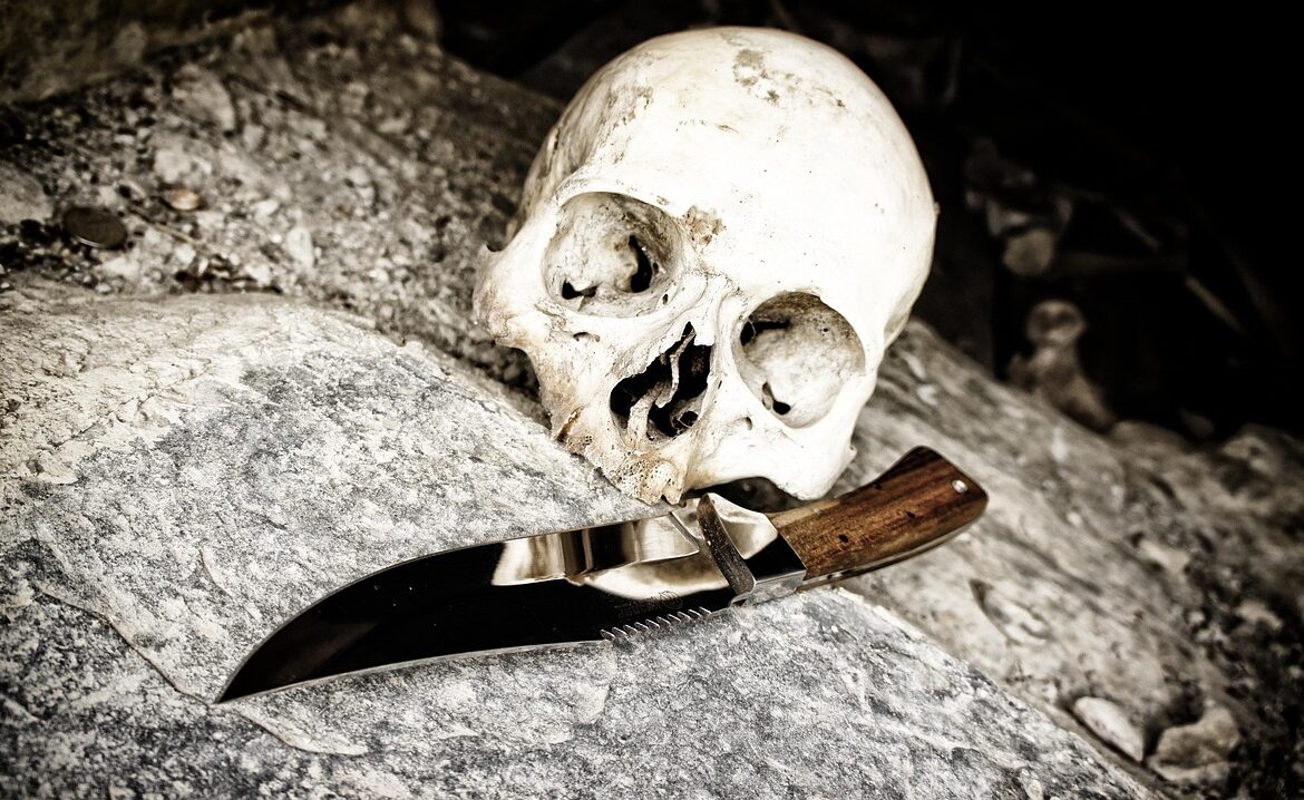 découvrez notre couteau à désosser, outil essentiel pour une découpe précise et efficace de la viande. idéal pour les chefs et amateurs passionnés.