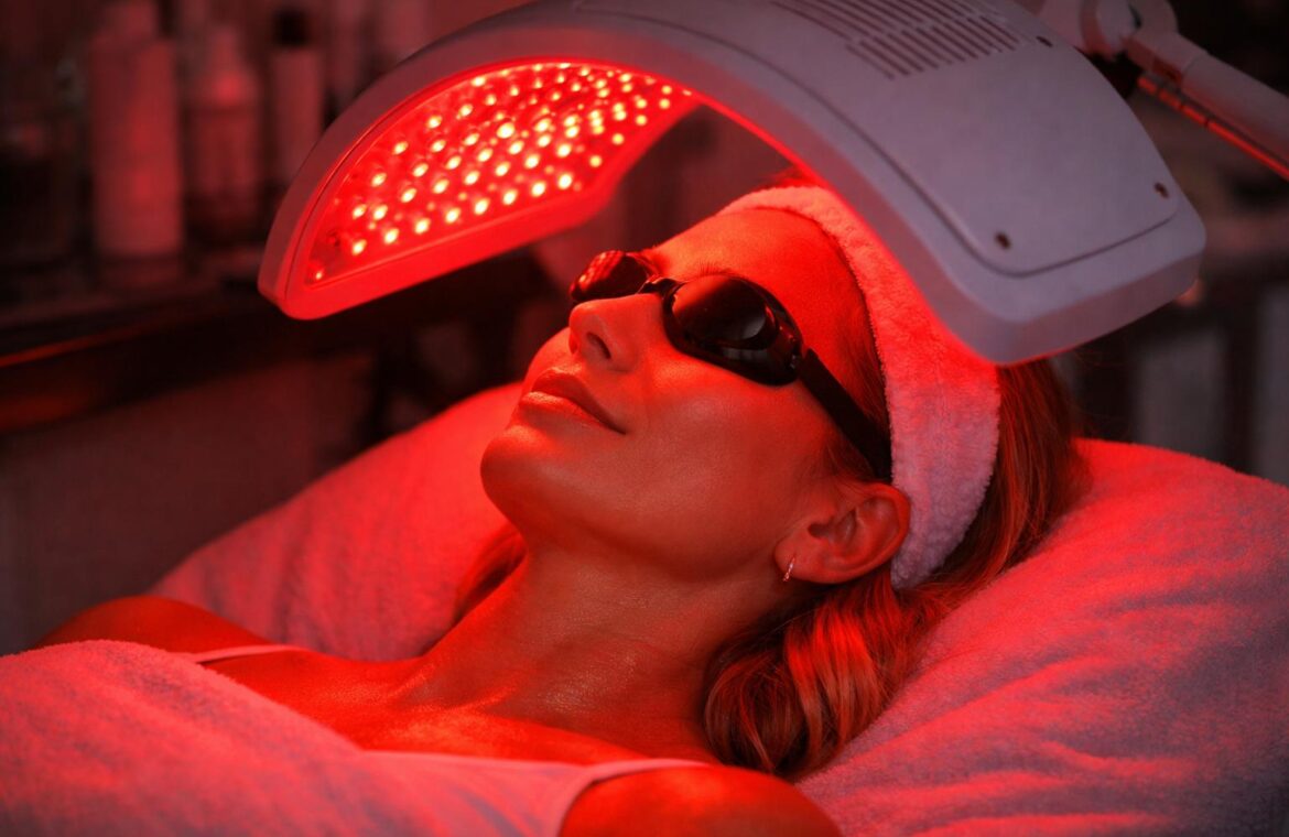 La lumière rouge comme soin anti-âge