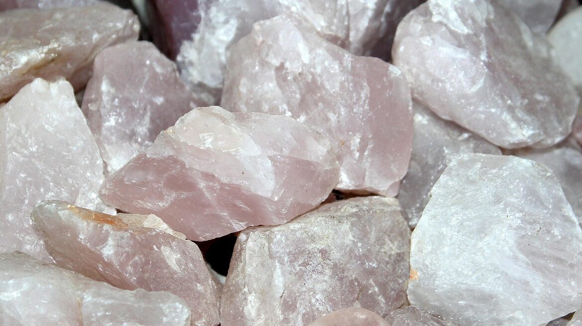 découvrez tout sur le quartz : ses propriétés, applications et bienfaits dans la vie quotidienne.