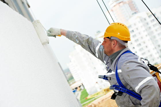 Peinture extérieure : comment éviter les fissures et décollements ?