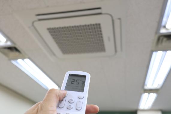 Entretien de climatisation : nettoyer les filtres pour un air intérieur sain