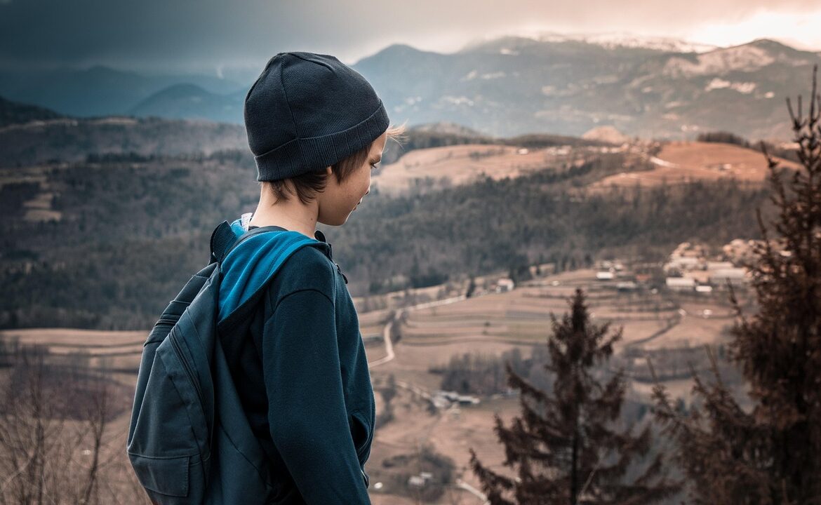 découvrez nos conseils pratiques pour voyager avec des enfants : préparation, destinations adaptées et astuces pour profiter sereinement de chaque étape.